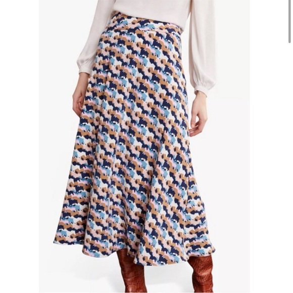 EUC! Boden Abstract Carousel Print Midi Skirt - Picture 2 of 4